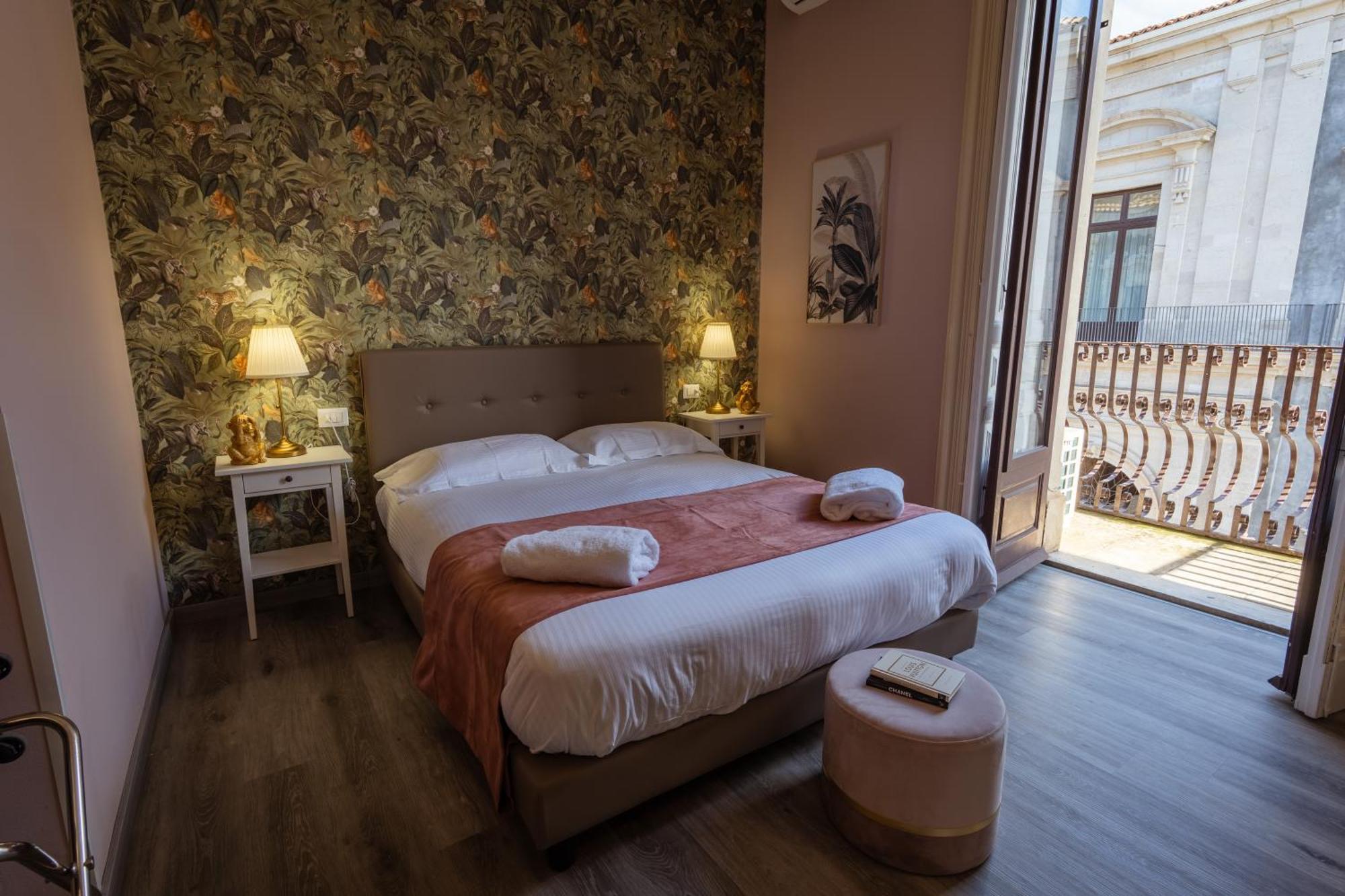 Etnea Boutique Hotel Catania Exterior photo